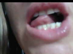 Enthousiasteling, Lieveling, Grote mammen, Gek, Erotisch, Huisgemaakt, Moeder die ik wil neuken, Tieten likken