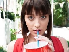 お尻, ブロンド, フェラチオ, バック, 手コキする, オナニー, アウトドア, オッパイの