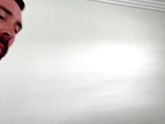 Gros cul, Gros seins, Brunette brune, Plantureuse, Lesbienne, Pov, Nénés