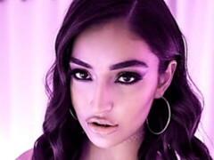 Anal, Gros cul, Sucer une bite, Lingerie, Masturbation, Rasée, Jarretelles, Adolescente