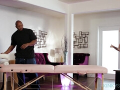 お尻, デカパイ, 黒人, フェラチオ, マッサージ, オフィス, オイル, オマンコ