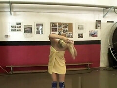 アジア人, お尻, デカパイ, ブロンド, 巨乳な, レズビアン, 天然, オッパイの