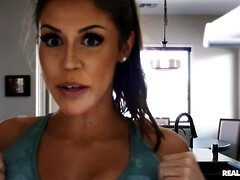 Enthousiasteling, Bruinharig, Latijnse vrouw, Masturbatie, Natuurlijke tieten, Kut duiken, Geschoren, Tieten likken