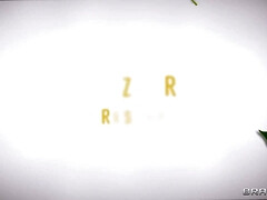 Grote kont, Grote lul, Bruinharig, Rondborstig, Hardcore, Latijnse vrouw, Douche, Tieten likken