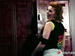 Tetas grandes, Penetracion con dedos, Gimnasio, Lesbiana, Lamidas, Tetas naturales, Coño, Tatuaje