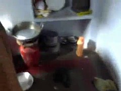 Amateur, Atrapados, Mucama