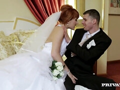 Анальный секс, Большая жопа, Большие сиськи, Грудастые, Двойное проникновение, Натуральные сиськи, Свингеры, Жена