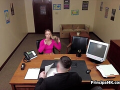 Leie, Braunhaarige, Dildo, Hardcore, Milf, Büro, Spion, Lehrer
