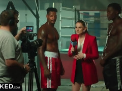 Grosse bite, Sucer une bite, Faciale, Interracial, Huilée, Chatte, Chevaucher, Plan cul à trois