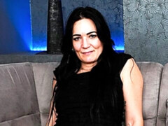 Amateur, Culo grande, Tetas grandes, Penetracion con dedos, Masturbación, Madres para coger, Solo, Estriptis