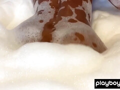 Ванна, Постарше, Черненькие, Мастурбация, Милф, Крошечные, Соло, Сиськи