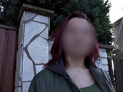 18 ans, Amateur, Gros seins, Sucer une bite, De plein air, Public, Réalité, Adolescente