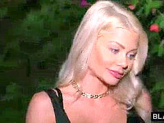 BLACKEDRAW She Couldn´t resist bbc