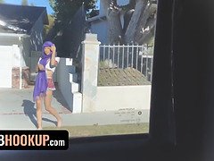 Naakte man aangeklede vrouw, Aangekleed, Sperma shot, Handbeurt, Interraciaal, Gezichtspunt, Kut duiken, Schreeuwen