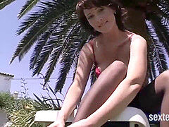 Morena, Alemán, Ama de casa, Masturbación, Madres para coger, Al aire libre