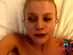 Anal, Cuarto de baño, Rubia, Aceite, Pov, Coño, Tragarse, Tetas