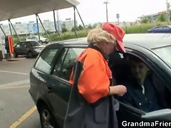 Kehlenfick, Brille, Reif, Mutti, Im freien, Realität, Flotter dreier