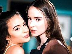 デカ尻, 指いじり, キス, レズビアン, なめる, オナニー, ティーン, オッパイの