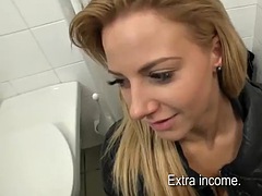 Rubia, Europeo, Pov, Público, Ducha