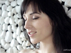 Culo grande, Tetona, Hembra, Penetracion con dedos, Masturbación, Tetas naturales, Coño, Afeitado