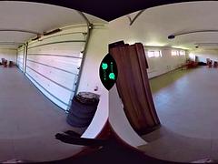 En tercera dimension, Chica, Tetas grandes, Realidad, Tetas