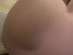 Asiatique, Salle de bains, Sucer une bite, Éjaculer dans la bouche, Tir de sperme, Japonaise, Léchez, Mère que j'aimerais baiser