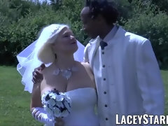 Grosser arsch, Blondine, Blasen, Braut, Spermaladung, Oma, Hardcore, Ablutschen