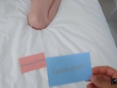 Blonde, Queue, En levrette, Doigter, Interracial, Masturbation, Piercing, Cheveux courts