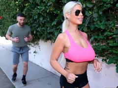 Anal, Culo, Tetas grandes, Mamada, Pajear, Afeitado, Paja con tetas, Voyeur