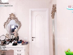 Grote kont, Bruinharig, Masturbatie, Alleen, Kousen, Tiener, Tieten likken, Webcamera