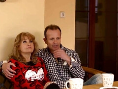 Pijpbeurt, Gevangen, Daddy, 1 man 2 vrouwen, Hd, Likken, Kut duiken, Trio