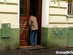 18, お尻, イく瞬間, 祖父, ハードコア, 小柄, オマンコ, ティーン