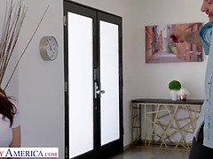 Любители, Американки, Жопа, Минет, Бойфренд, Брюнетки, Мастурбация, Киски