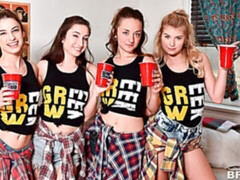 Enthousiasteling, Grote lul, Blond, Pijpbeurt, Natuurlijke tieten, Klein, Mager, Tiener