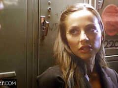 Arsch, Hardcore, Küssen, Lecken, Lingerie, Milf, Muschi, Toilette