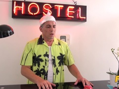 Enthousiasteling, Kont, Pijpbeurt, Hondjeshouding, Sperma in gezicht, Vingeren, Likken, Buiten