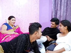 Grote kont, Bruinharig, Rondborstig, Hardcore, Indisch, Pornster, Alleen, Swinger