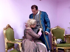 Lieveling, Blond, Pijpbeurt, Dichtbij, Hardcore, Orgasme, Tieten likken, Slet