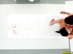 Большие сиськи, Брюнетки, Грудастые, Секс без цензуры, Милф, Мамочка, Натуральные сиськи, Киски