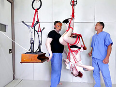Anal, Sucer une bite, Bondage, Gode, En levrette, Domination, Fétiche, Insertion