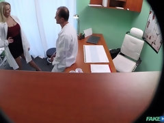Amateur, Sucer une bite, En levrette, Doigter, Léchez, Infirmière, Uniforme, Voyeur