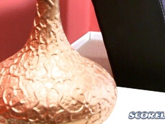 Vollbusig, Laktieren, Reif, Milf, Mutti, Monster, Nippel, Schüchtern