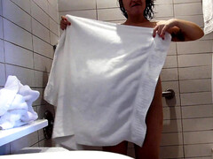 Anal, Cul à la bouche, Salle de bains, Belle grosse femme bgf, Gros cul, Bouteille, Brunette brune, Hd