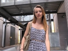 Anal, Acercamiento, Bailar, Extremo, Penetracion con dedos, Masturbación, Juguetes, Bajo la falda