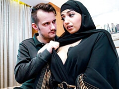 Arabisch, Grote kont, Grote lul, Grote mammen, Pijpbeurt, Hondjeshouding, Moeder die ik wil neuken