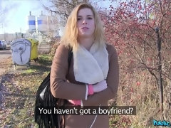 Leie, Arsch, Blasen, Hundestellung, Handjob, Im freien, Pov, Öffentlich