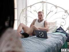 Grote lul, Bruinharig, Hd, Moeder die ik wil neuken, Ruw, Stiefmoeder, Taboe, Tiener