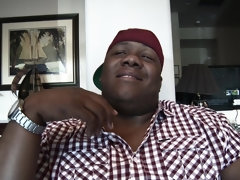 Grosse bite, Gros seins, Sucer une bite, Brunette brune, En levrette, Hard, Seins naturels, De plein air