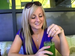 Anal, En gros plan de très près, Robe, Fétiche, Pénétrer avec le poing, Talons, Massage, Jouets