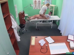 Leie, Blasen, Betrug, Arzt, Hundestellung, Handjob, Büro, Spanner
